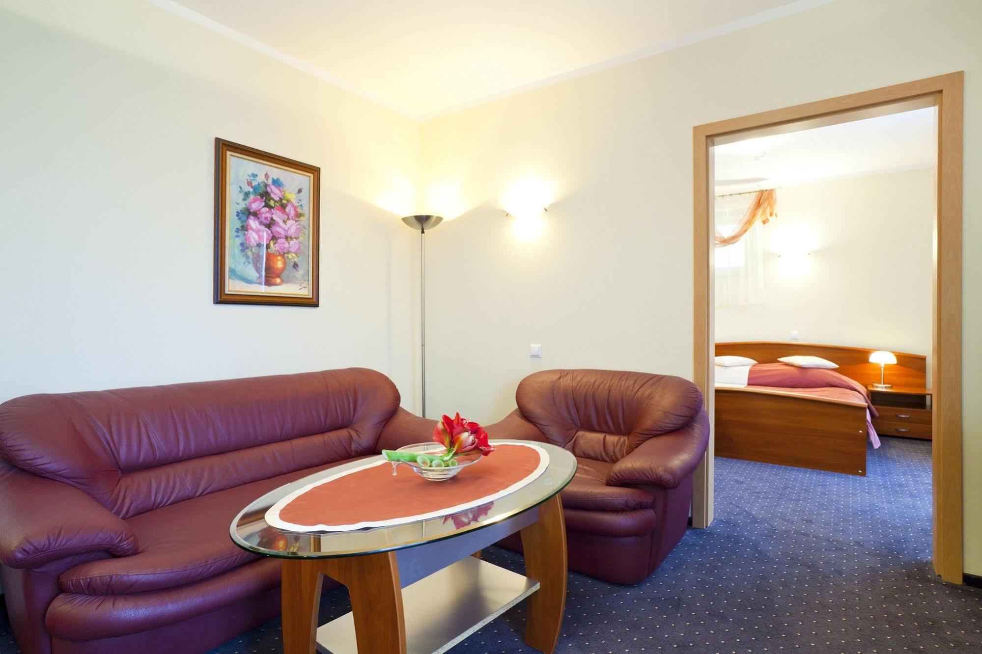 Best Western Plus Hotel Rzeszow City Center Εξωτερικό φωτογραφία